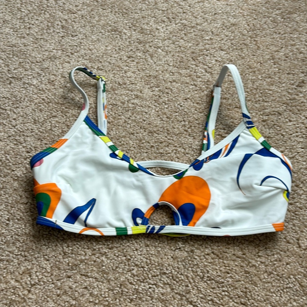 Bikini set! CUPSHE, high waisted bottoms.